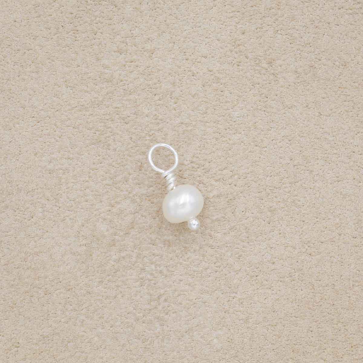 4mm Freshwater Pearl {Sterling Silver}