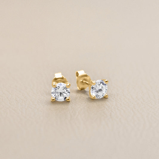 You are a Light Round Diamond Stud Earrings 1.5ct {14K Gold}