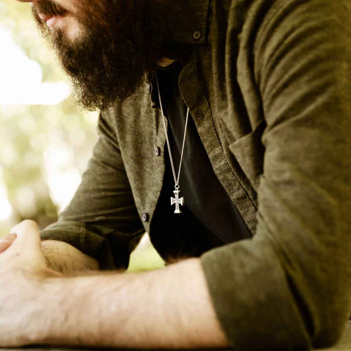 Flourish Cross Necklace [Sterling Silver]