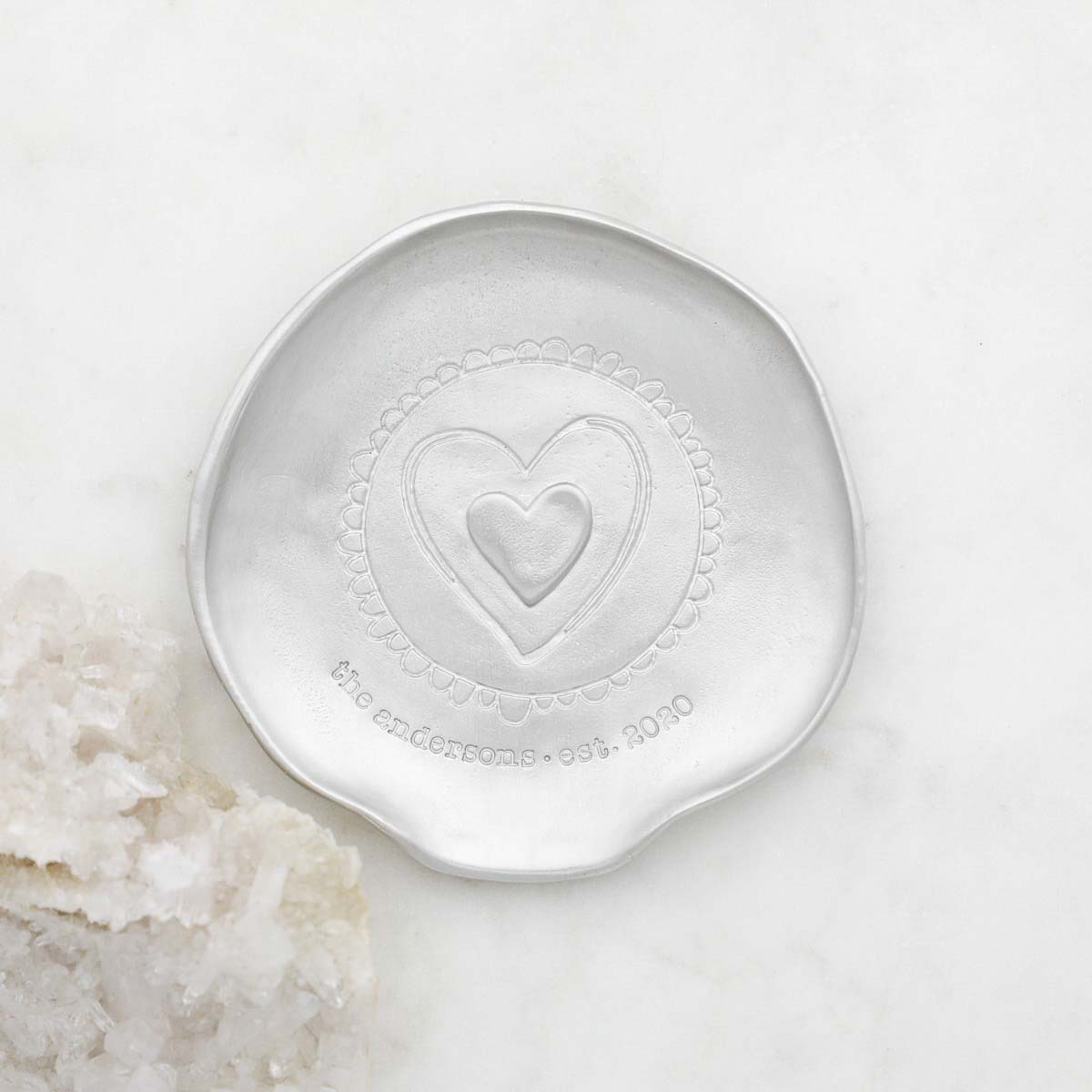 heart of the home spoon rest on marble background