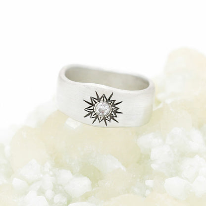 Sunburst Diamond Ring {10K White Gold}