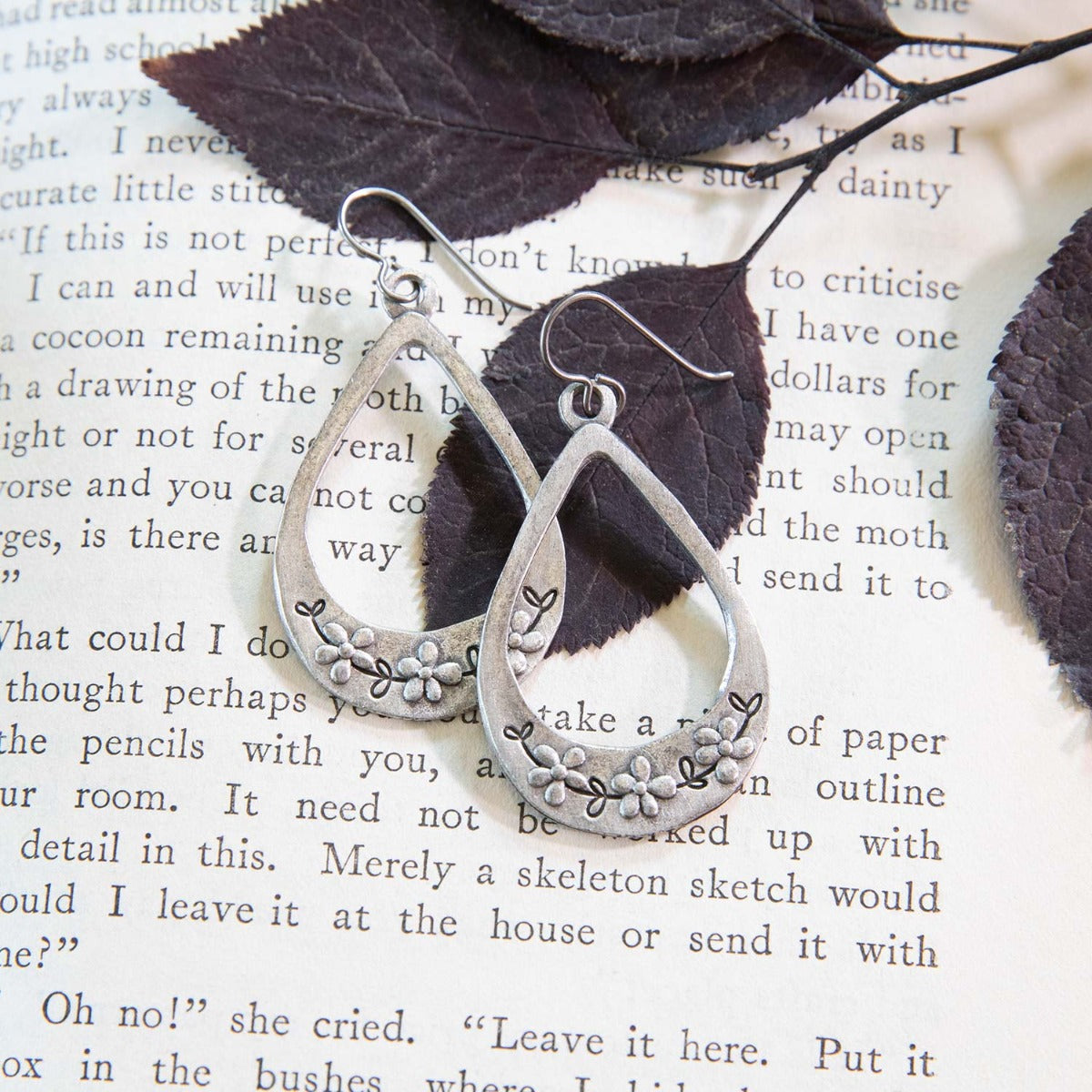 Bud and Blossom Drop Earrings {Pewter}