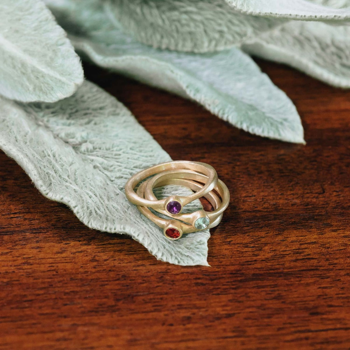 Bezel Birthstone Ring {14K Gold}