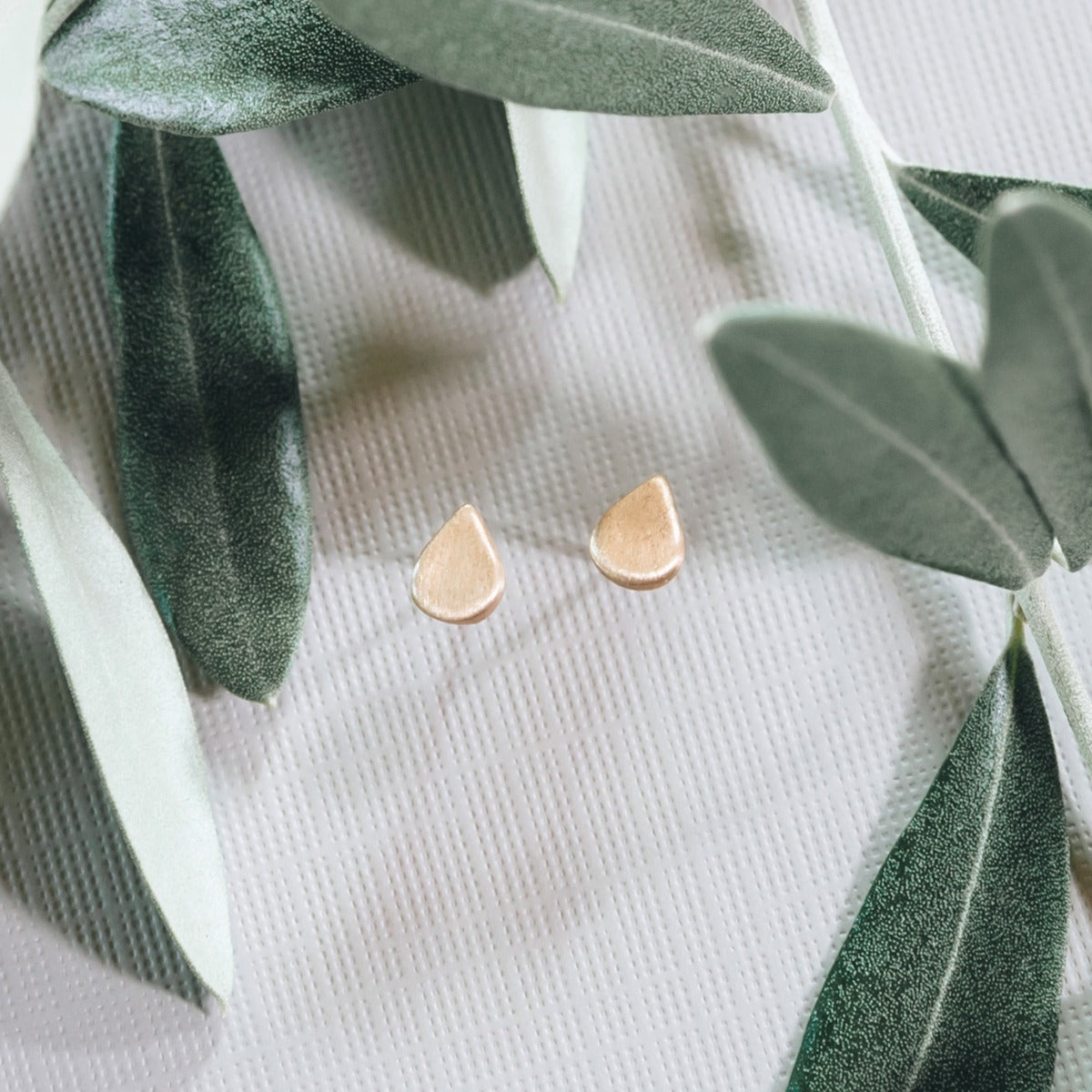 Raindrop Stud Earrings {10k Gold}