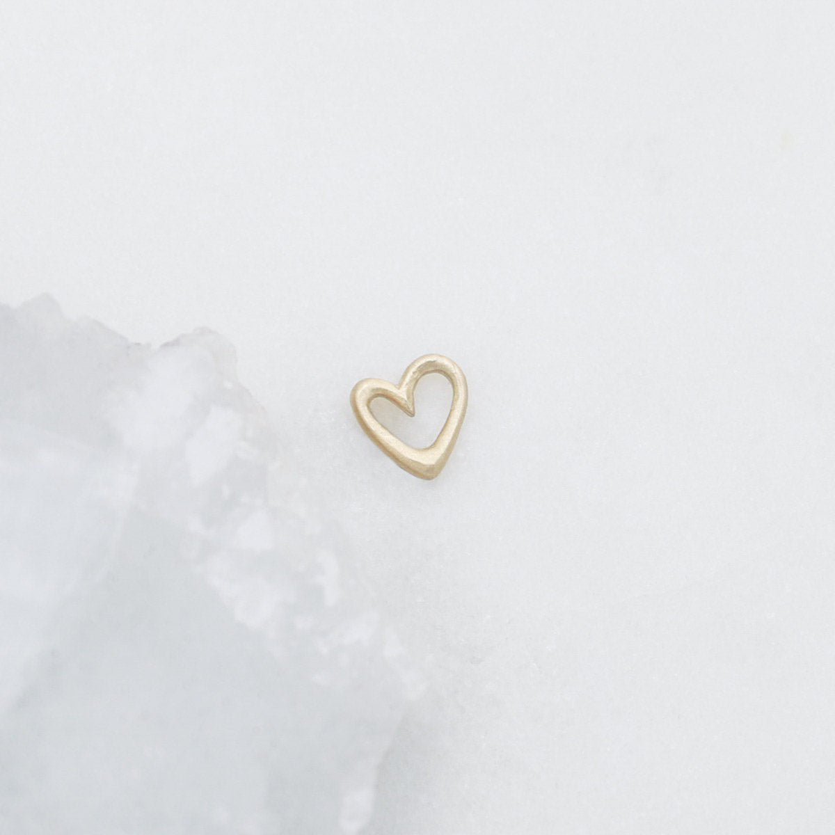 Love Grows 1/4" Tiny Heart charm {10k Gold}