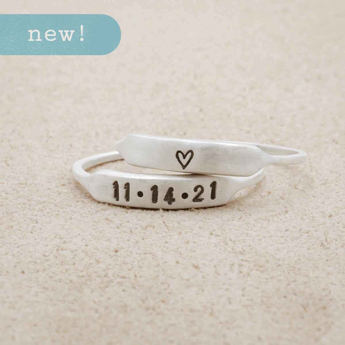 mom wearing personalized sterling silver Nameplate Stacking Ring