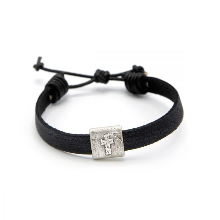 Equitable Leather Cross Bracelet [Black]