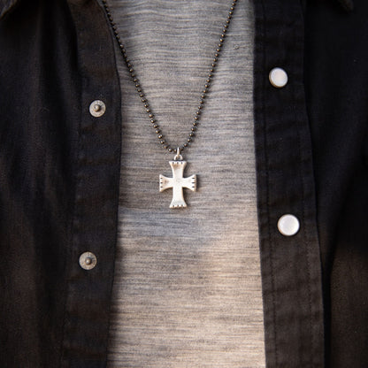 Completeness Cross Necklace [Sterling Silver]