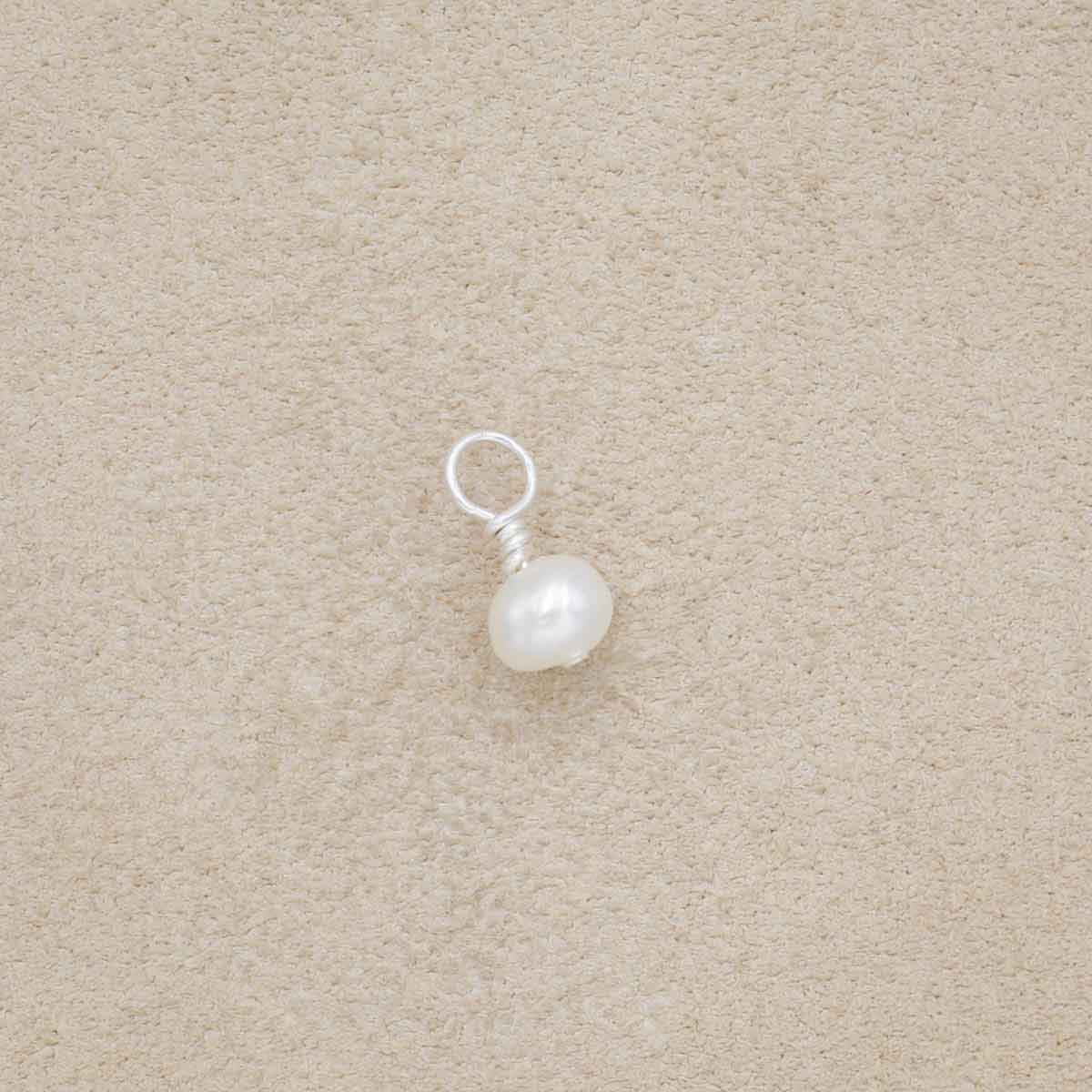 4mm freshwater pearl with sterling silver wire jump ring