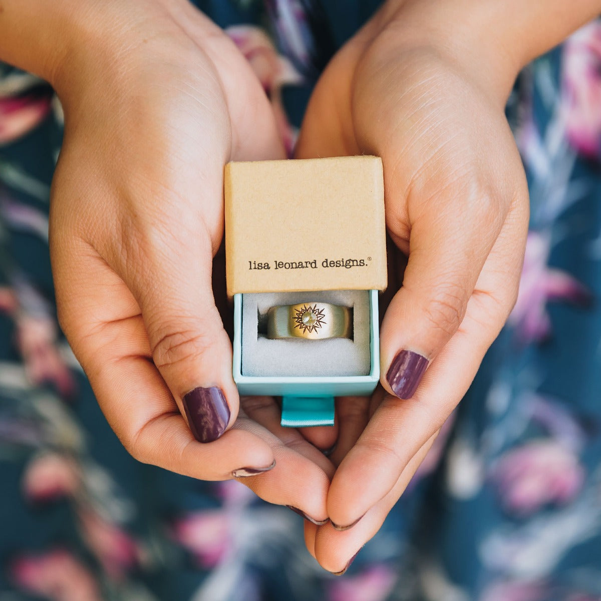 Sunburst Birthstone Ring {10k Gold}