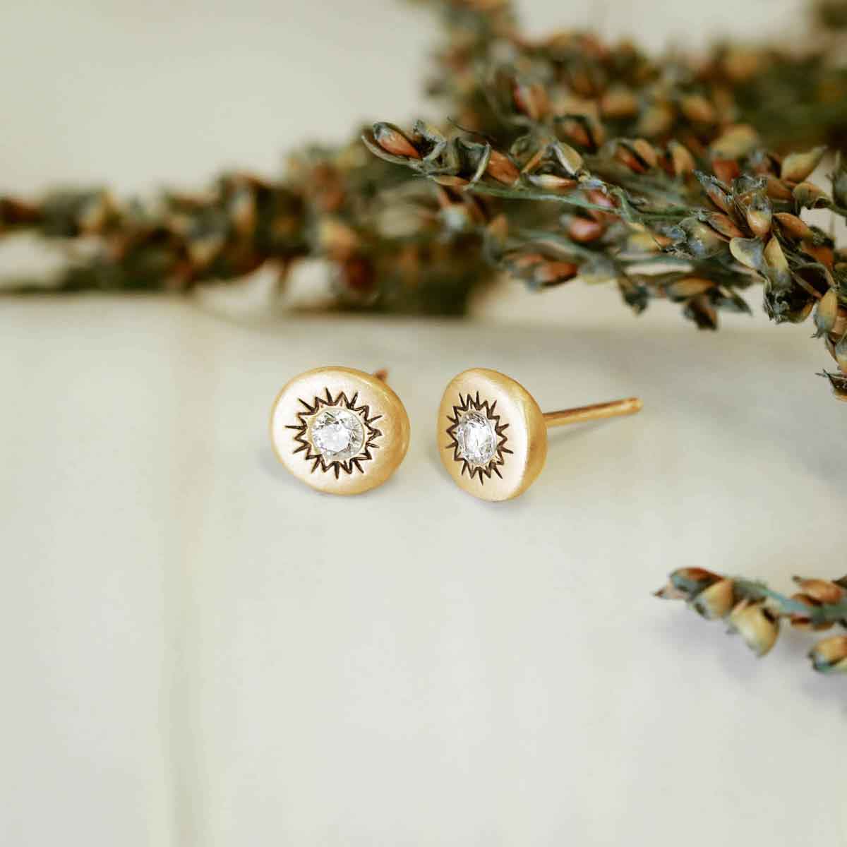 Sunburst Stud Earrings {14K Gold}