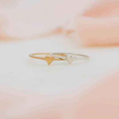 Sweet Love Ring - One Heart {10k Gold}